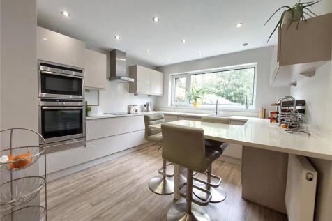 Scenic Kitchen Views