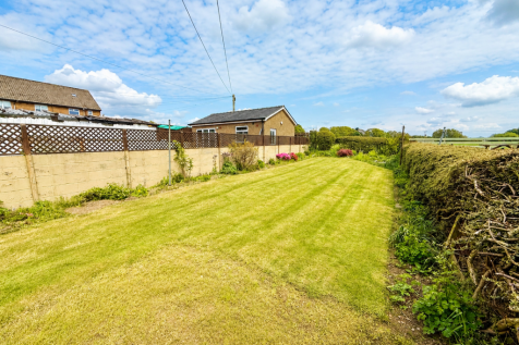 3 Kirklands Road, Terregles, DG2 9RX - Braidwoods 