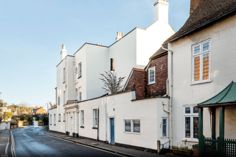 Rivermead, 6 Lower Teddington Road
