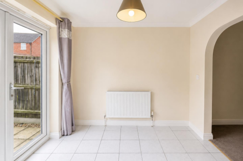 Eriswell Road, Lakenheath, Brandon photo 4