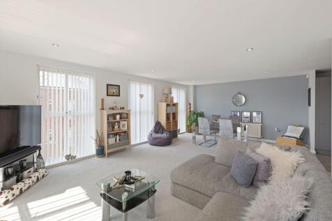 Solihull, B90 - property photo