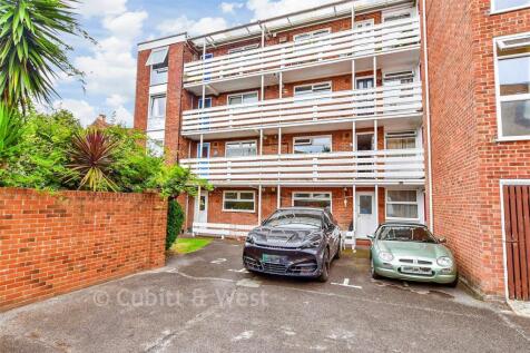 Driveway/Parking
