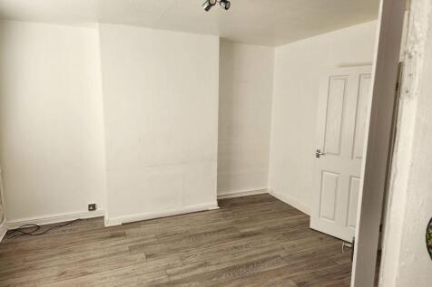 Bulwer Road, COVENTRY, West Midlands, CV6 photo 3