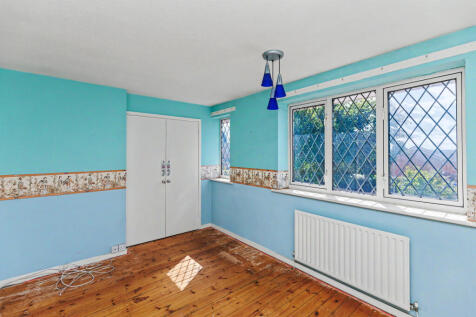 68 Loughshaw, Wilnecote, Tamworth B77 4LZ