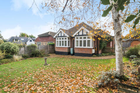 1380699-4-6915c9c...