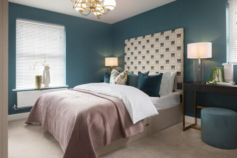 DWH Clipstone Park The Earlswood show home bedroom