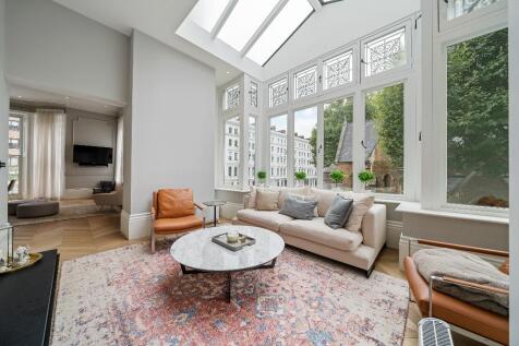 Gloucester Road SW7 4RH-1 (1024x683).jpg