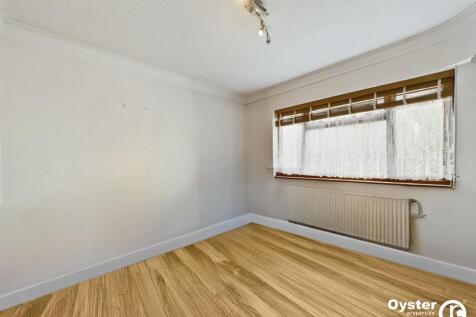 Reception/ Bedroom 1