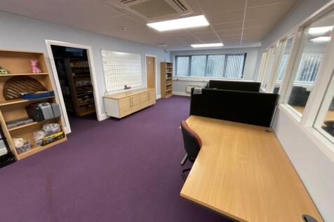 Office to rent Image 5