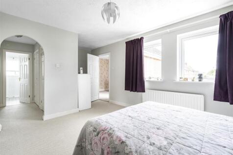 Long Acre, Brafield-on-the-Green