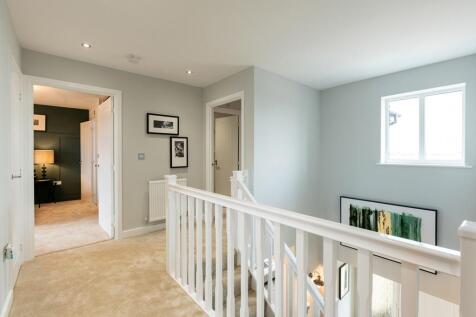 Imagine your Christmas decorations wrapped around these bannisters...