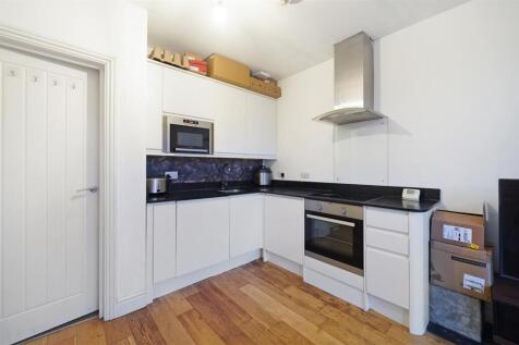 Flat 2, 53 Wellmeadow Road - 8PRpThj56mogTWYH6G4L.