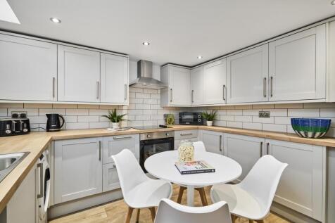Burley Lodge Terrace, Leeds photo 5