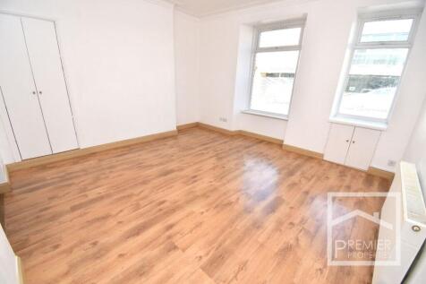 St. Leonard Street, Lanark photo 3