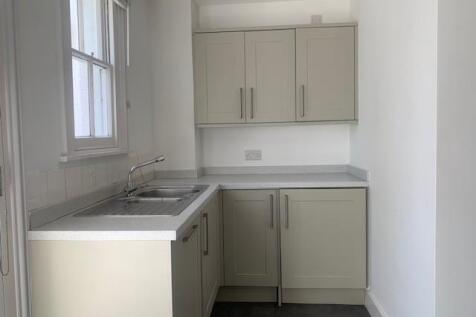 kitchen 2.jpg