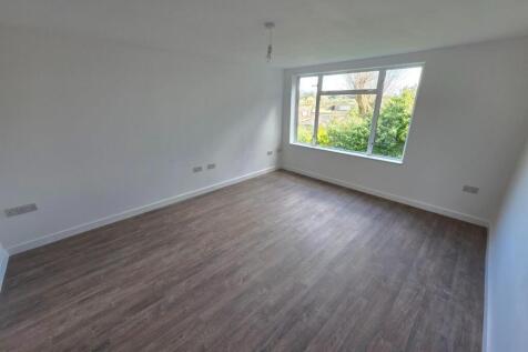 Living Room.jpg