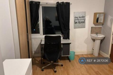Room 4 Picture 2