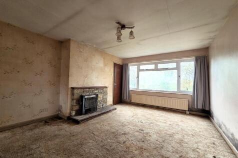 12 Milbourne Pk - Living Room.jpg