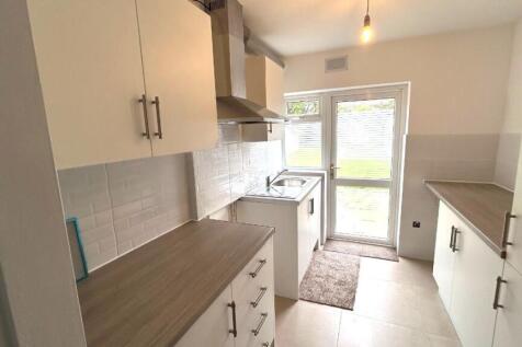 Newey Road, Wolverhampton photo 5
