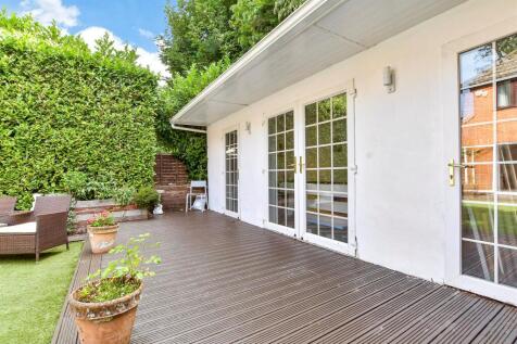 Workshop/Outbuildings