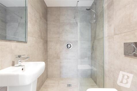 Annexe Shower Room