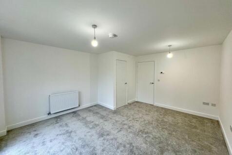 Emmerson Close, Stowmarket, Suffolk, IP14 photo 4