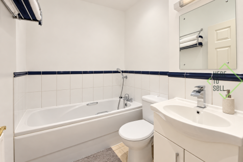 Pringle House, Newsholme Drive, N21- Bathroom1