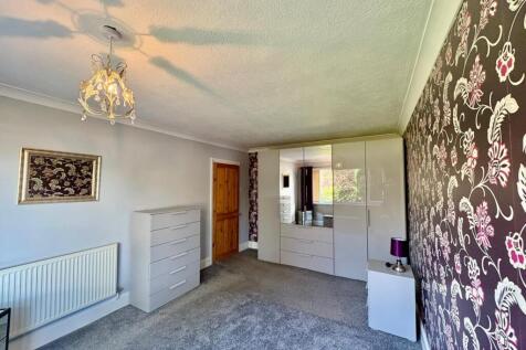 Atherstone Road, Trentham, Stoke-on-Trent, ST4 8JY photo 4