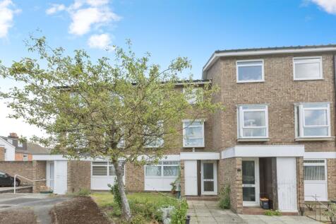 Tonbridge, TN9 - property photo