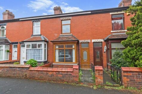 2-bed terraced on Poplar Street, Chorley, Lancashire, PR7, £850/mo