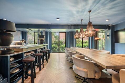 Private Dining