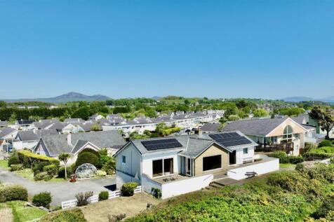 dji_fly_20250502_122320_396_1746115886697_photo.jp