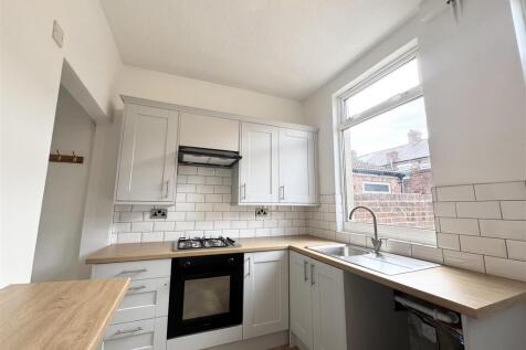 Wolsingham Terrace, Darlington photo 3