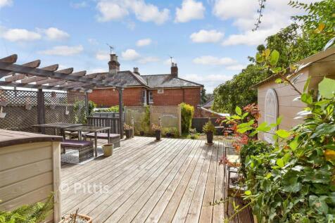 Patio / Decking