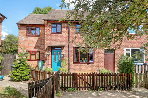 Loughton, IG10 - property photo