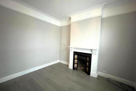 Reception room 1