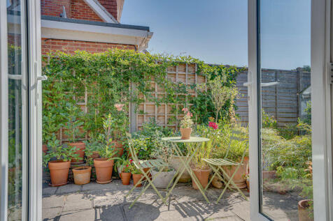 Garden Detail (1)