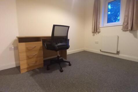 Foxlands Crescent, Wolverhampton, West Midlands, WV4 photo 5