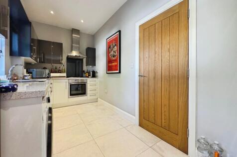 Northgate End, Bishop's Stortford, Hertfordshire, CM23 photo 4