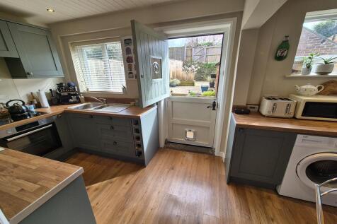 2 Bedroom Terraced for Sale