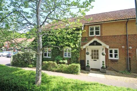 Lymington, SO41 - property photo