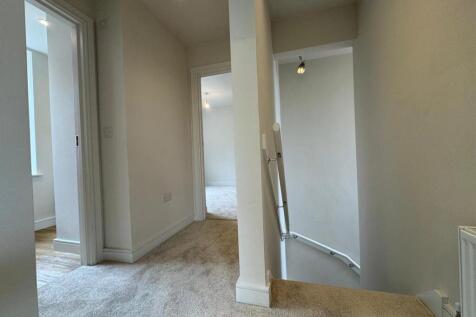 Spen Lane, Gomersal, Cleckheaton photo 5