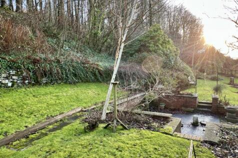 2 Woodlands Avenue, Kirkcudbright - Williamson and