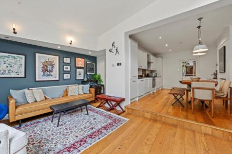 2 Bedroom Flat for Rent