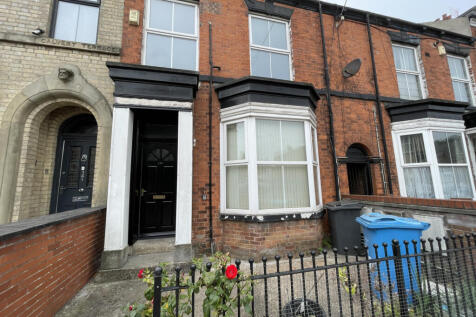 2-bed flat on Flat ,Coltman Street, KINGSTON UPON HULL, HU3 2SF, £750/mo