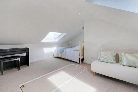Occasional room/ Loft