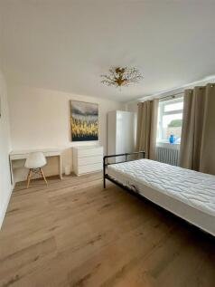 room 5 new pic 2.jpeg