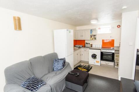 Living/dining/kitchen