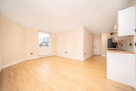 Living Area/Kitchen