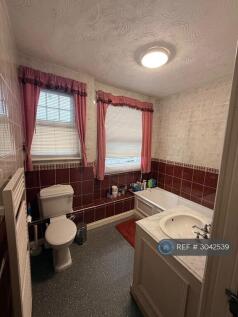 Shared Bathroom 